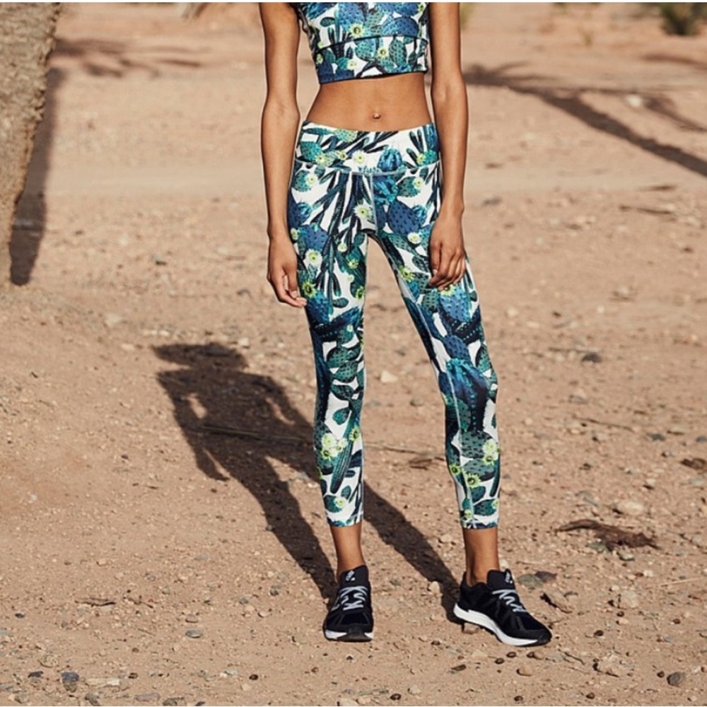 Sweaty Betty Contour 7/8 Workout Leggings Cactus Print